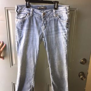 Suki Capri Silver Jeans